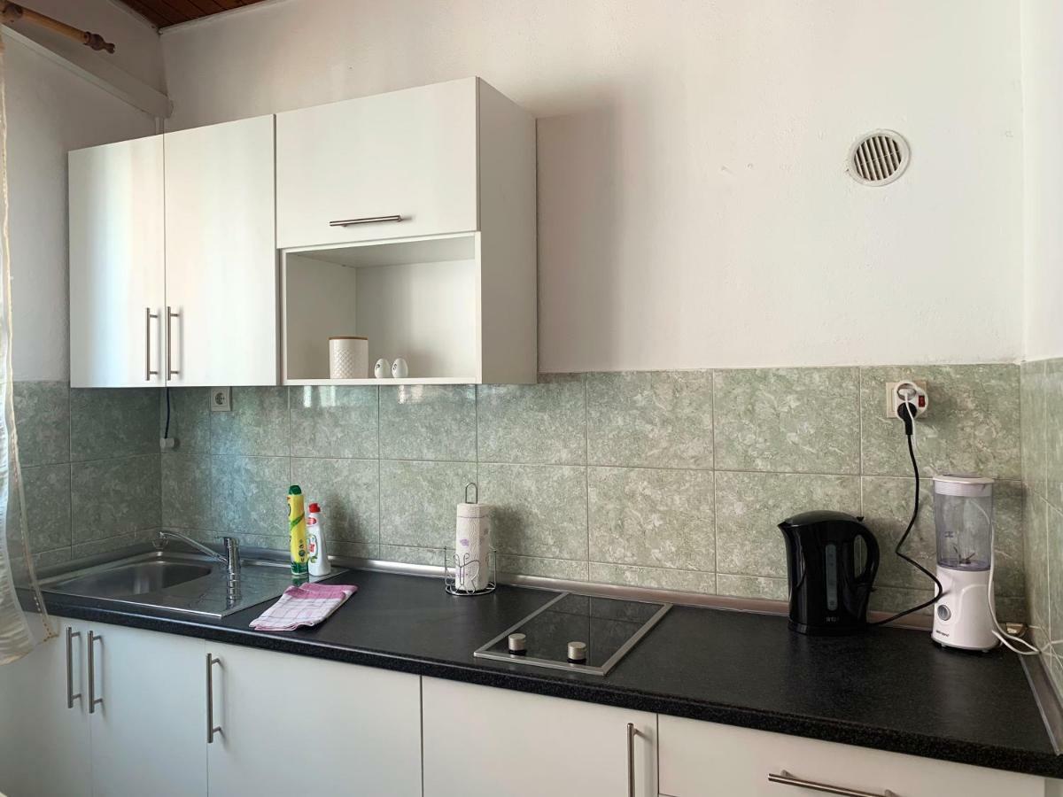 Apartments Zika Promajna Luaran gambar