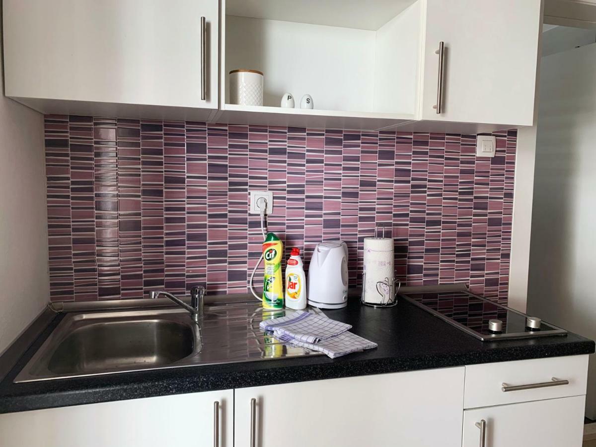 Apartments Zika Promajna Luaran gambar